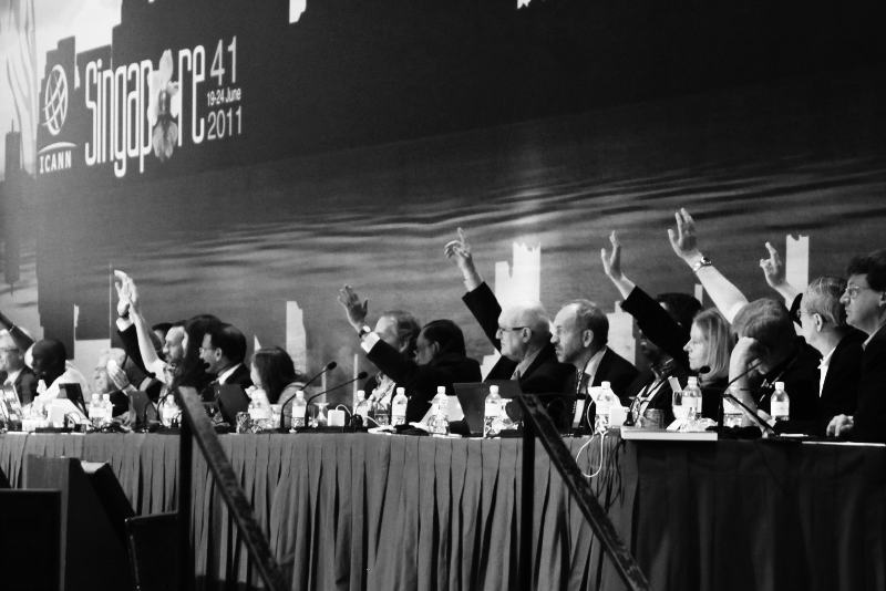 Votación del Board de ICANN